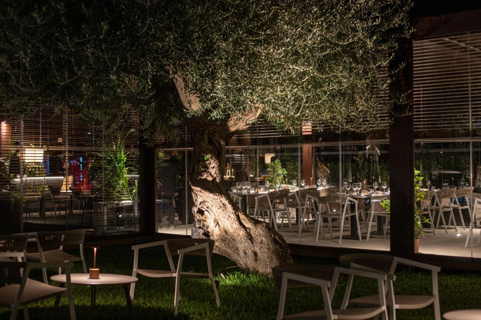 Insulae Resort Чефалу Екстериор снимка